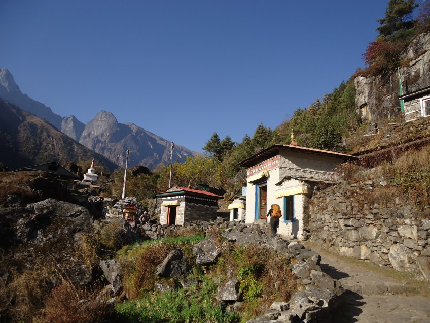 Lukla to Phakding Everest Base Camp trek