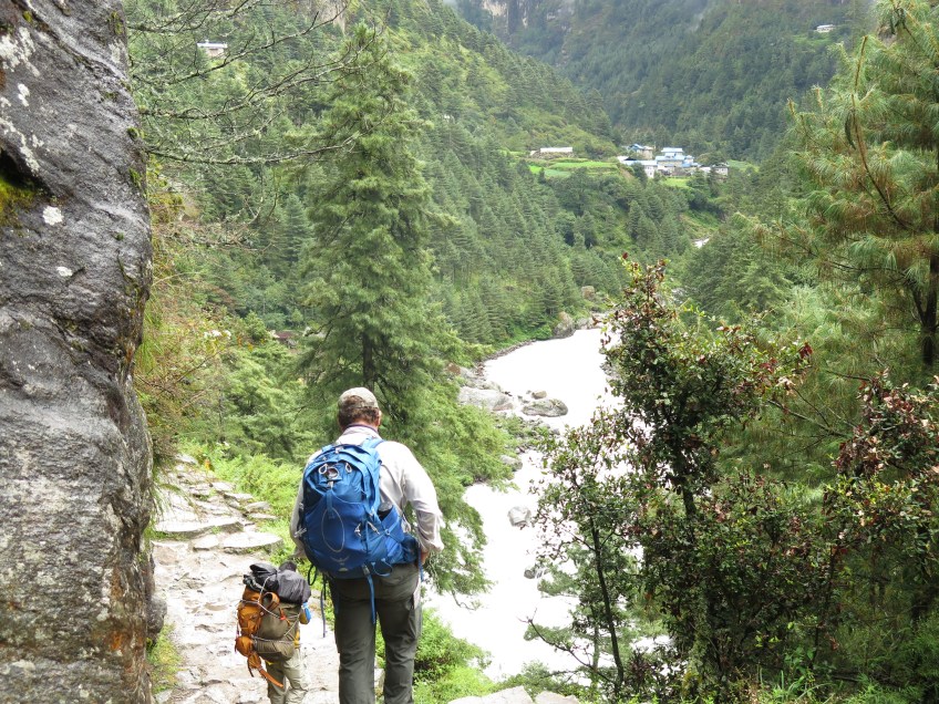 Everest Base Camp Trek Main Trail between Phakding and Bengkar