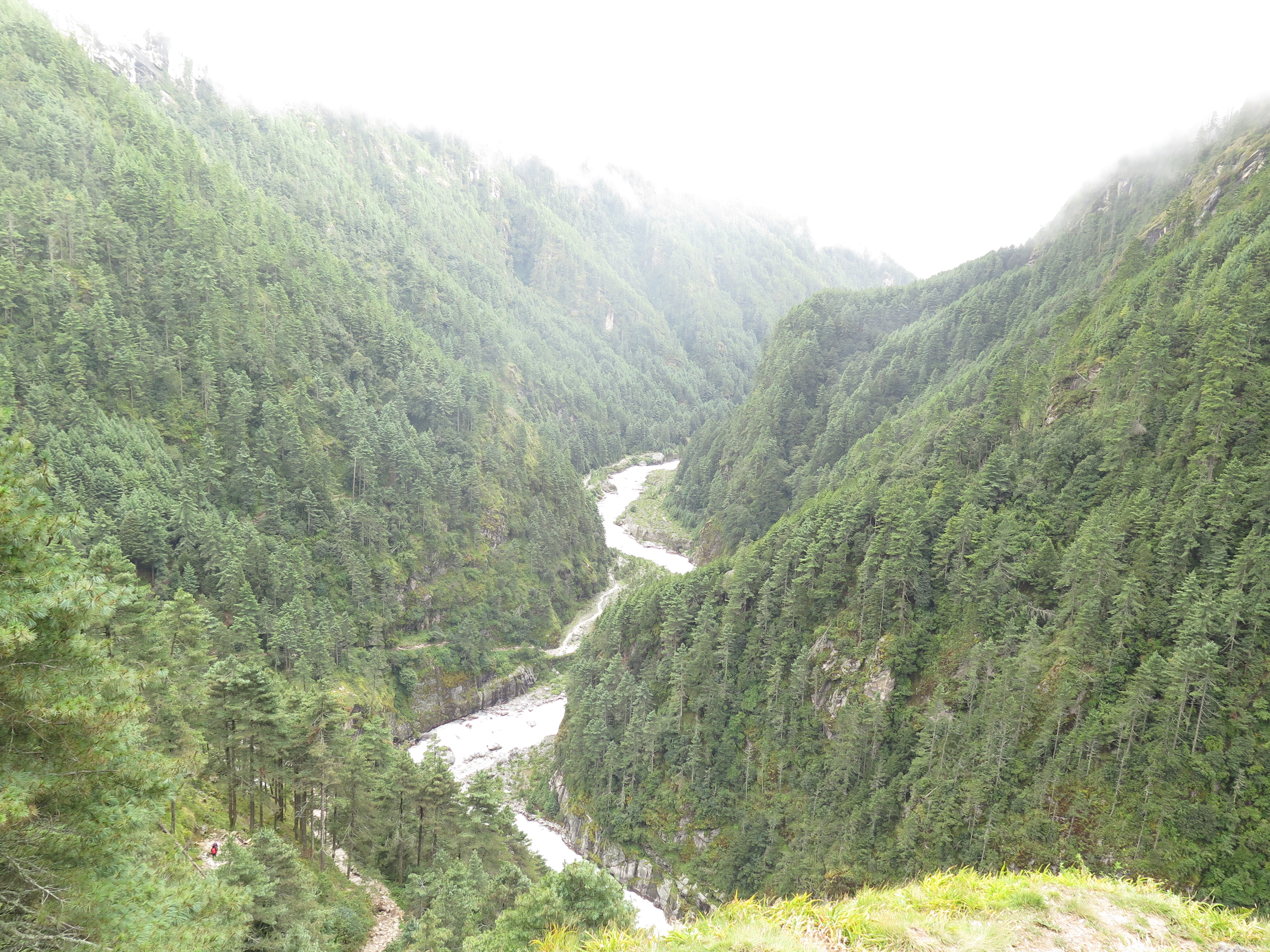 Dudh Kosi Main Trail Lukla to Everest Base Camp