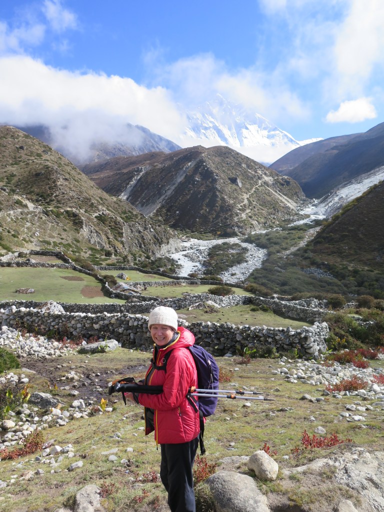 Above the yak pastures on the trail to Dingboche.
