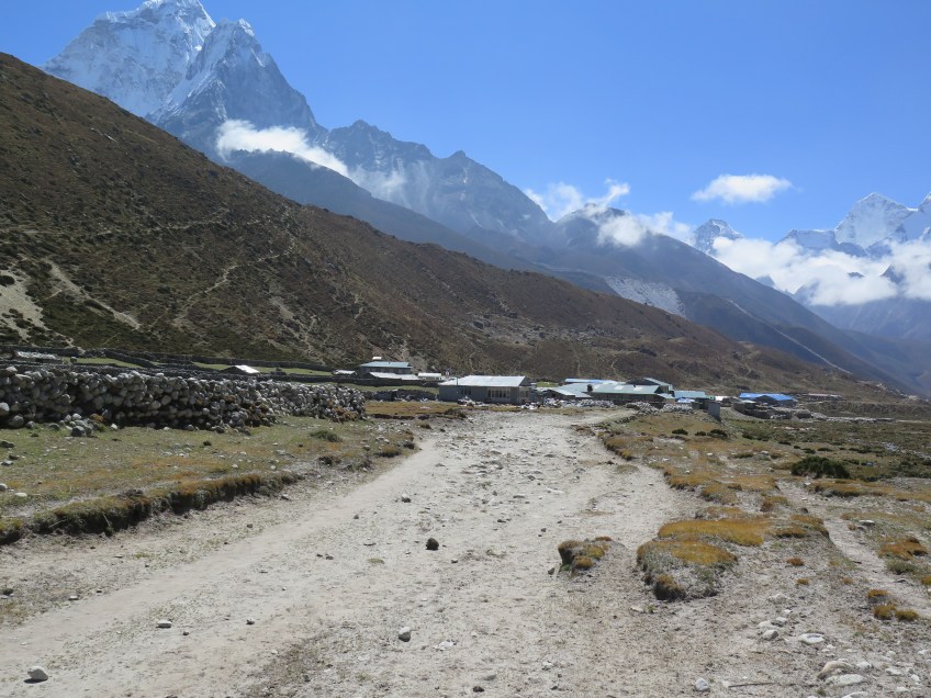 Khumbu Khola Valley coming into Dingboche