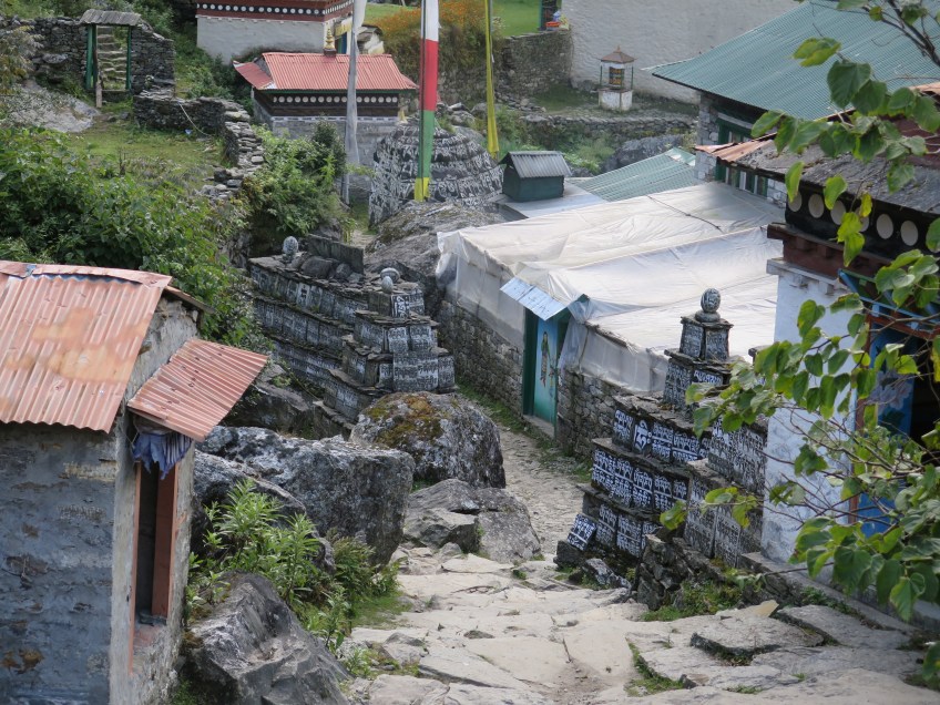 Mani Walls coming into Ghat