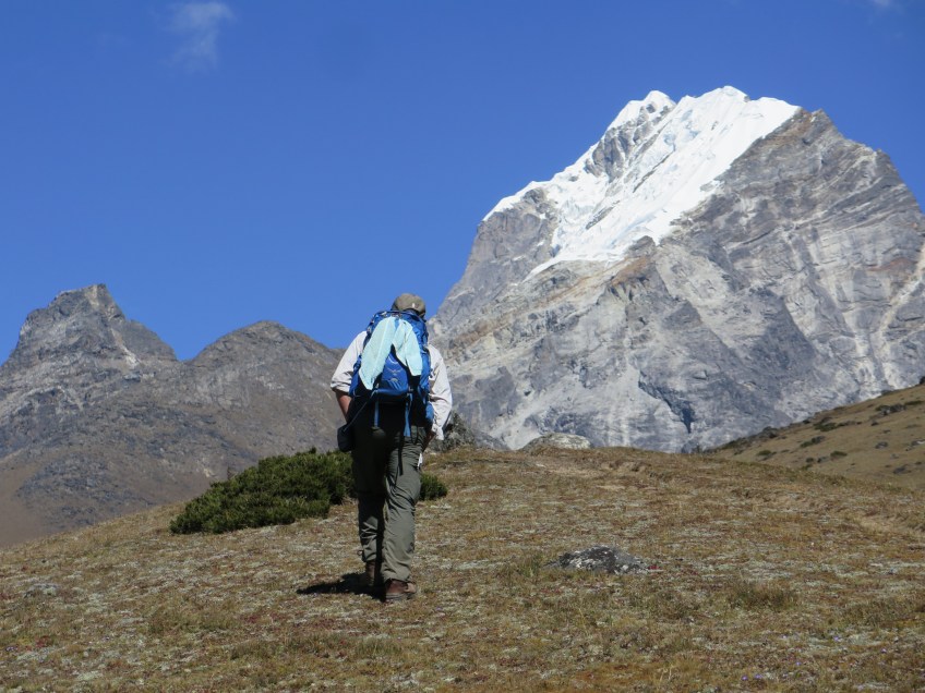 EBC Trek Dingboche to Lobuche