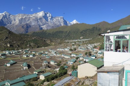 The town of Khumjung Nepal and the the Kongde range